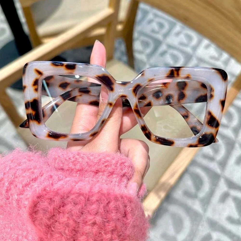 NEW Multicolor Spotted Oversize Fashion Glasses